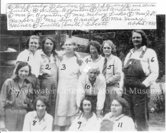 womenofmckinnon1933.jpg